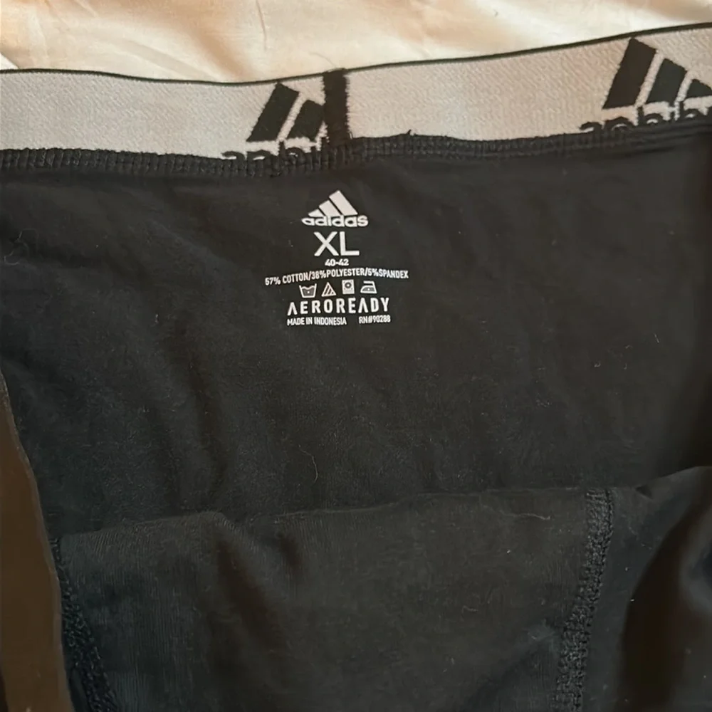 Adidas briefs - Picture 2 of 3